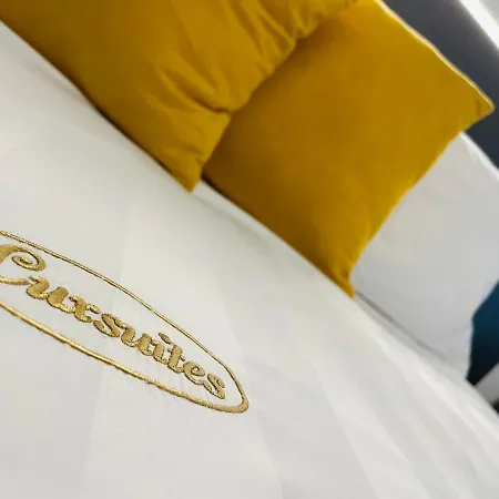 Luxsuites Aparthotel