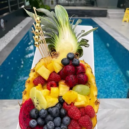 Aparthotel Luxsuites Ofrínion