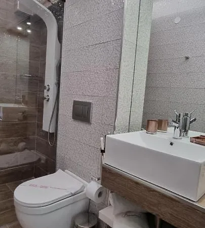 Luxsuites Aparthotel Ofrínion