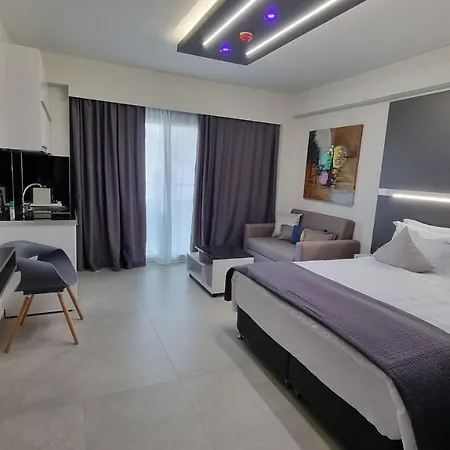 Aparthotel Luxsuites Ofrínion