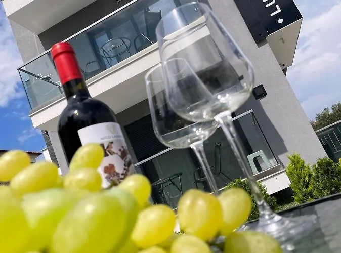 Luxsuites 公寓式酒店