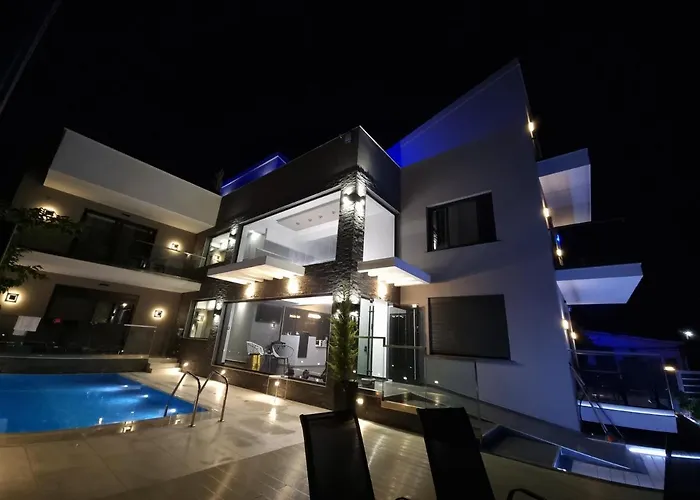 公寓式酒店 Luxsuites