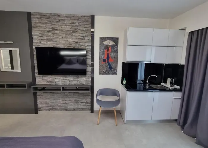 Luxsuites 公寓式酒店