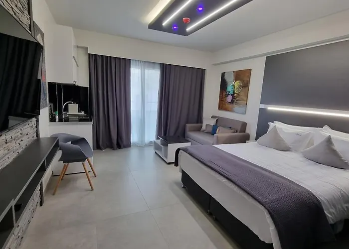 公寓式酒店 Luxsuites Ofrínion