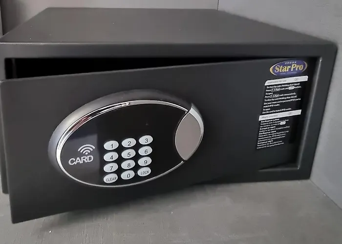 Luxsuites 公寓式酒店