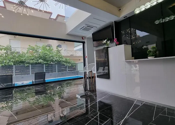 Luxsuites 公寓式酒店 4*