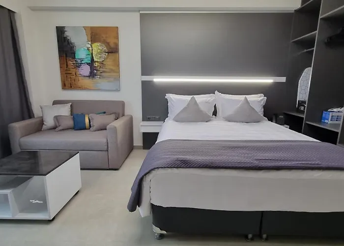 公寓式酒店 Luxsuites 4*