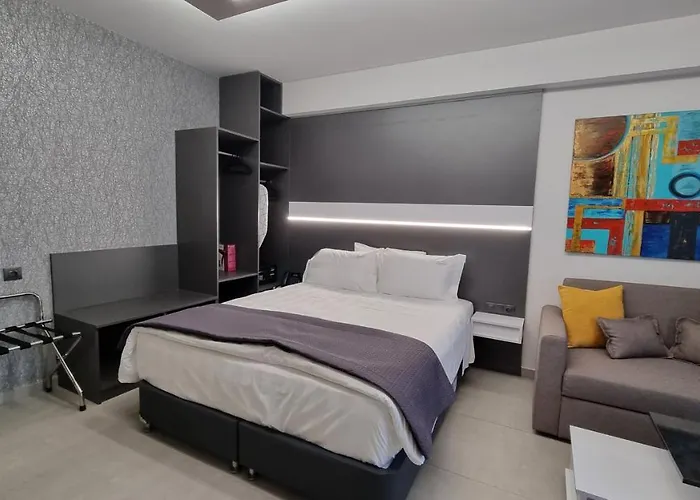 公寓式酒店 Luxsuites Ofrínion