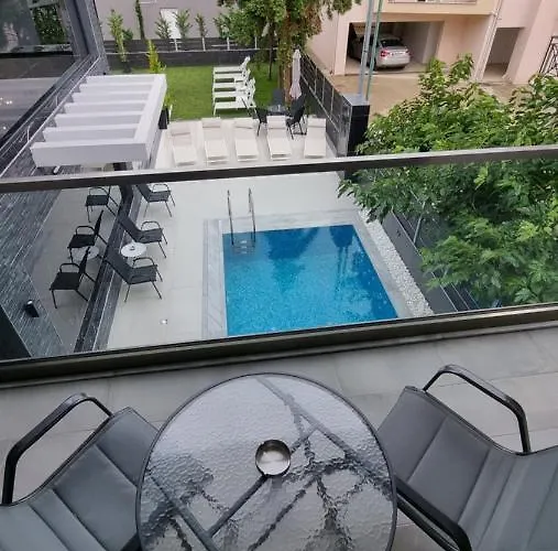 公寓式酒店 Luxsuites 4*