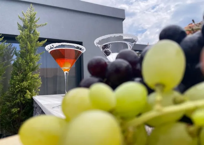 Luxsuites 公寓式酒店 Ofrínion