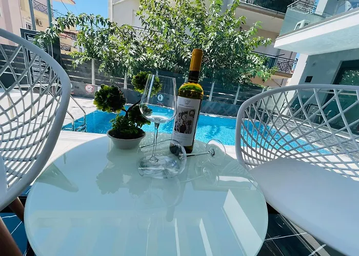 Luxsuites Ofrínion