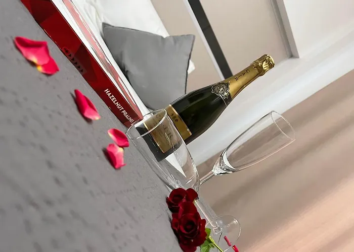 Luxsuites 4* Ofrínion