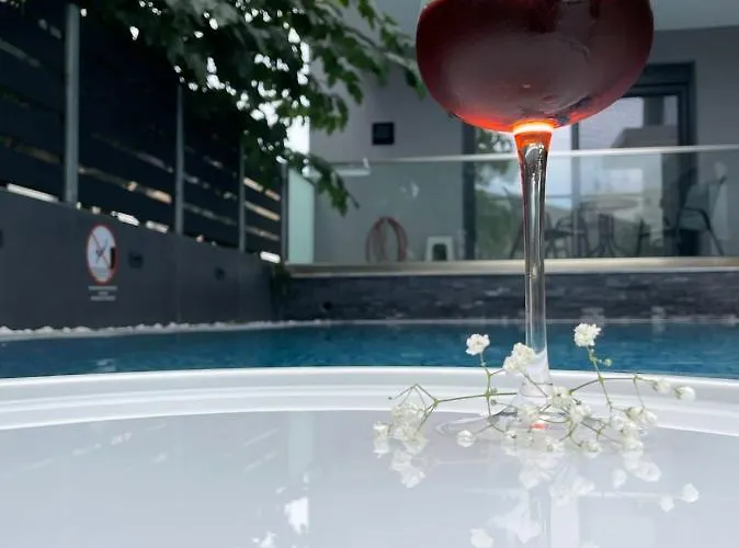 公寓式酒店 Luxsuites